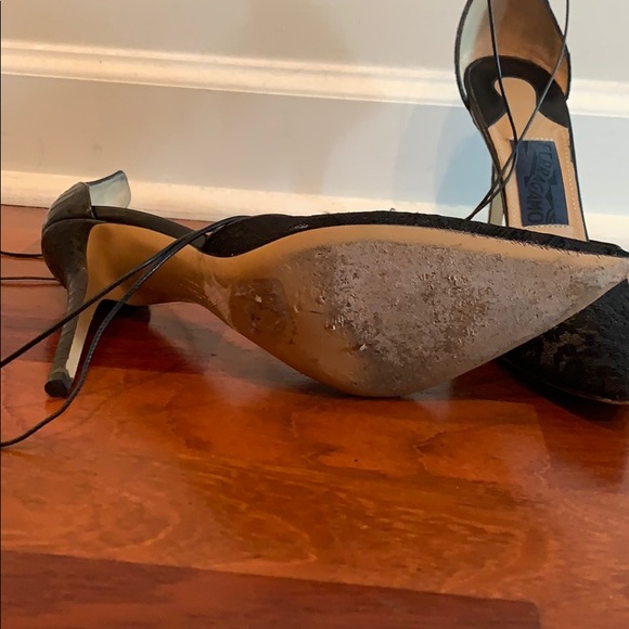 Black Ferragamo lace tie pumps - Picture 3 of 4